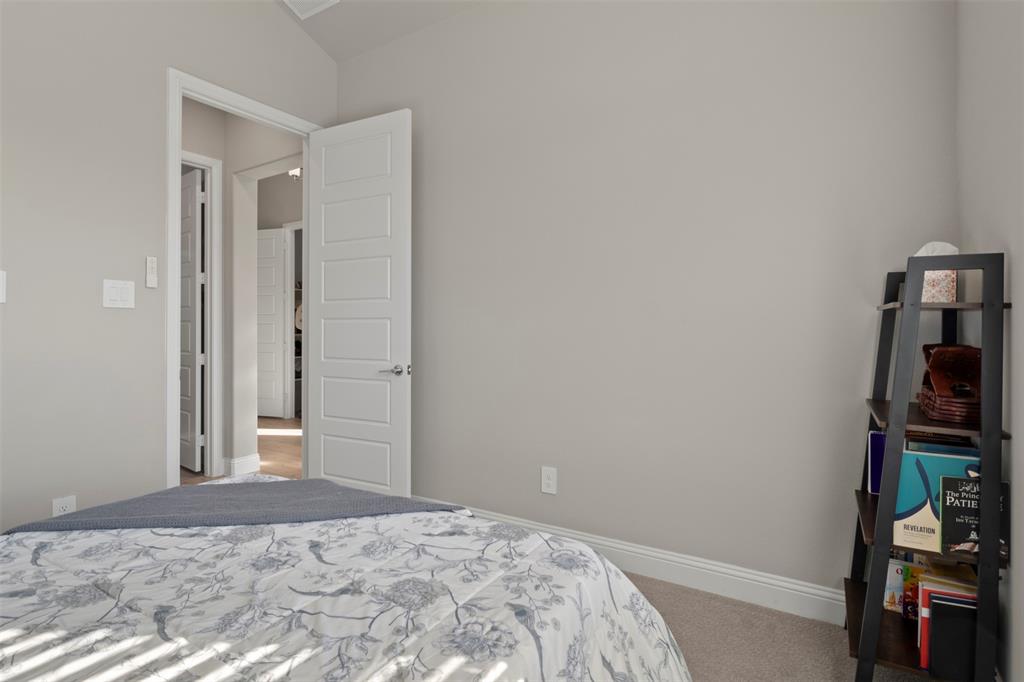 1032 Boardwalk Road Allen, TX 75013 - Photo 19 of 30