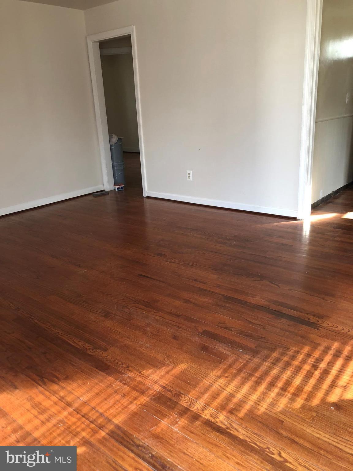 2410 Sheraton Street Silver Spring, MD 20906 - Photo 2 of 6 Living Room