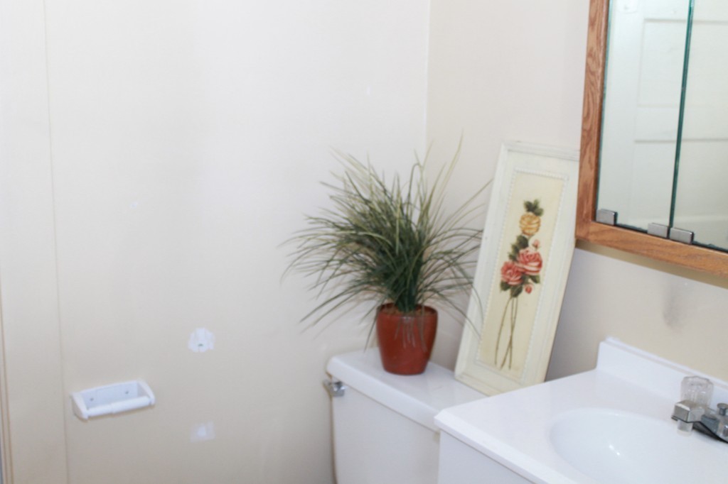 57-59 Sterling Street Springfield, MA 01107 - Photo 19 of 31 Gallery Image 19
