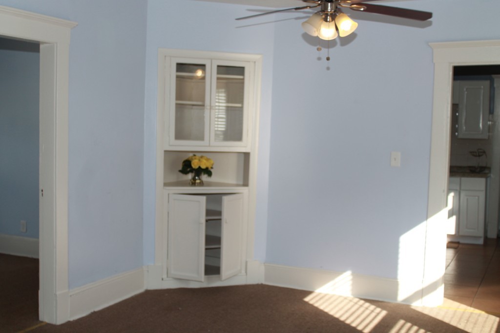 57-59 Sterling Street Springfield, MA 01107 - Photo 5 of 31 Gallery Image 5