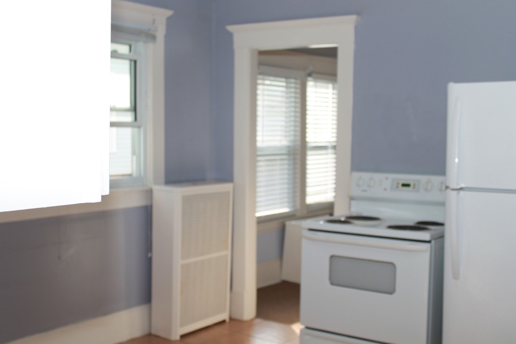 57-59 Sterling Street Springfield, MA 01107 - Photo 9 of 31 Gallery Image 9