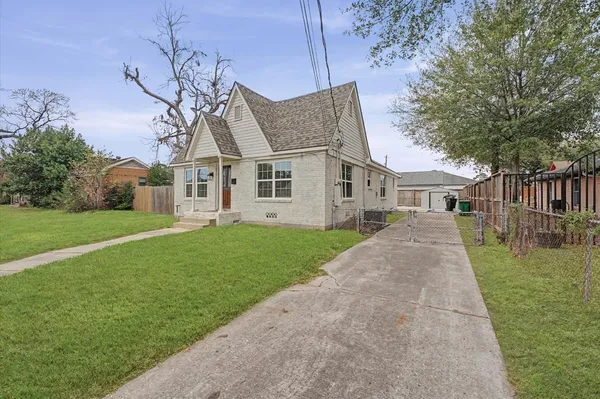 $2,250 | 511 Joyce Street, Houston, TX 77009