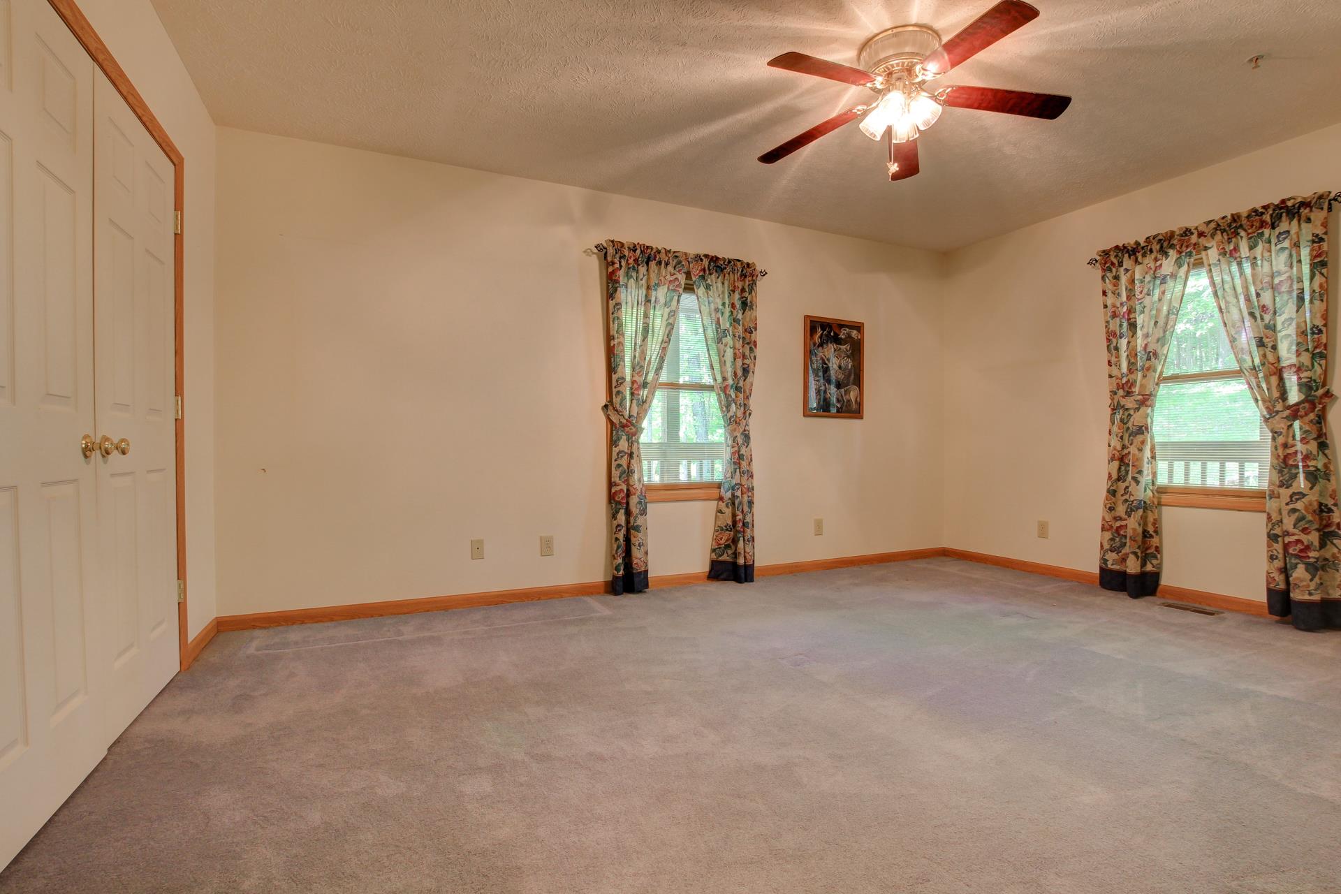 3270 Luther Ragan Road Palmyra, TN 37142 - Photo 16 of 24 Gallery Image 16