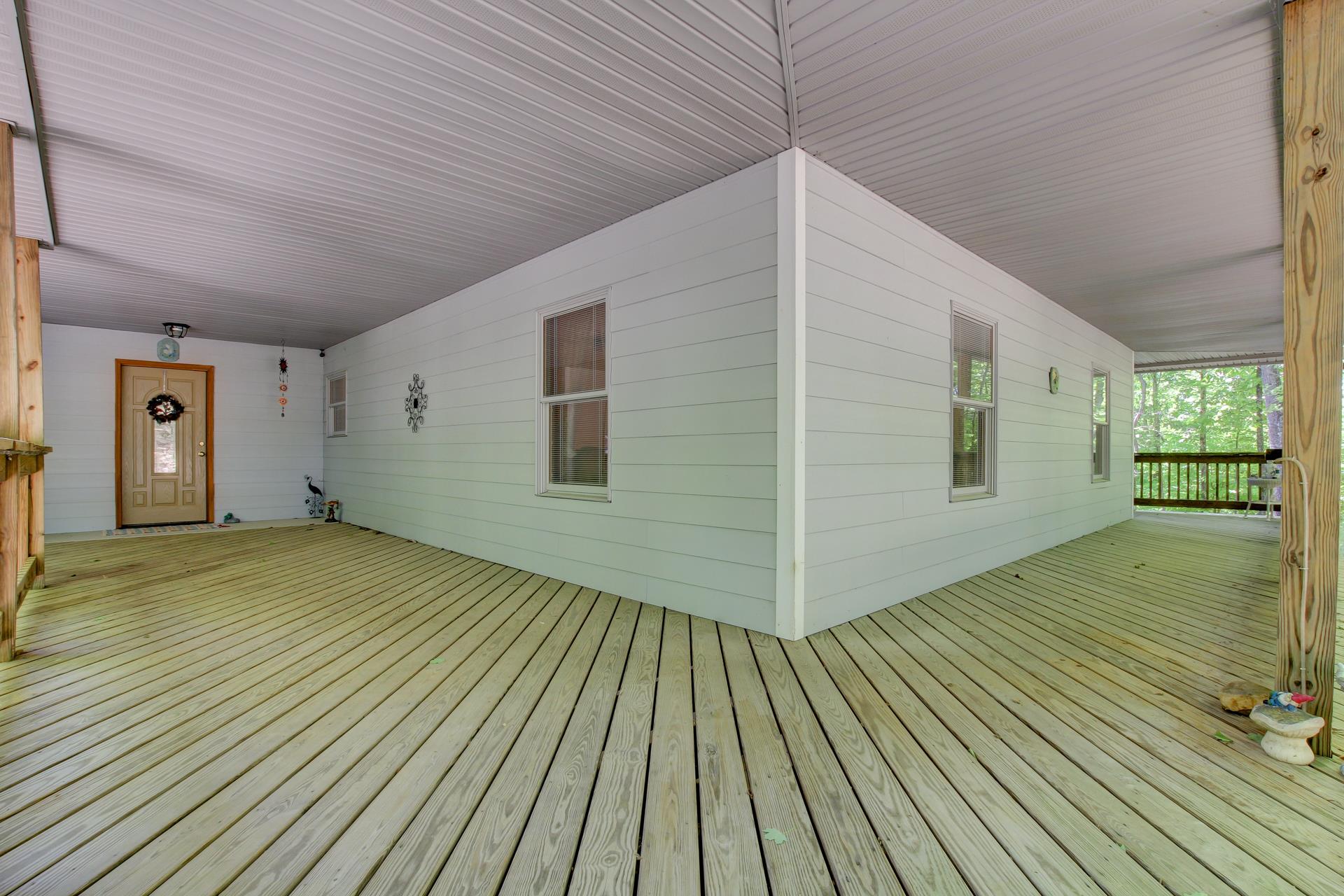 3270 Luther Ragan Road Palmyra, TN 37142 - Photo 3 of 24 Gallery Image 3