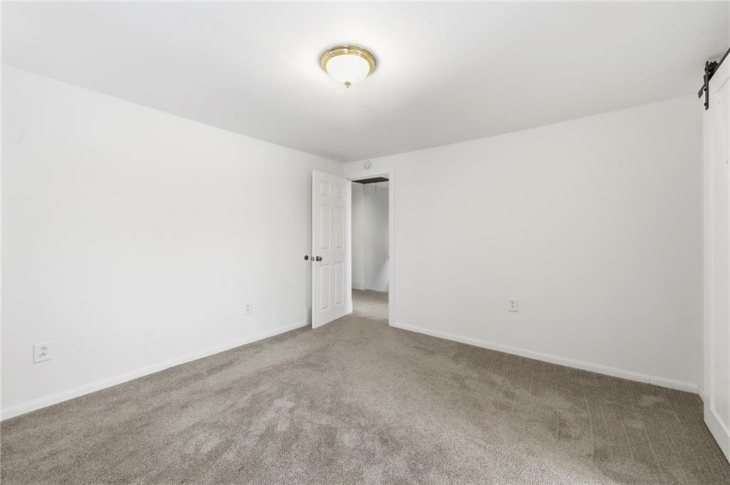 1620 Ridge Avenue New Kensington, PA 15068 - Photo 15 of 33 a view of room