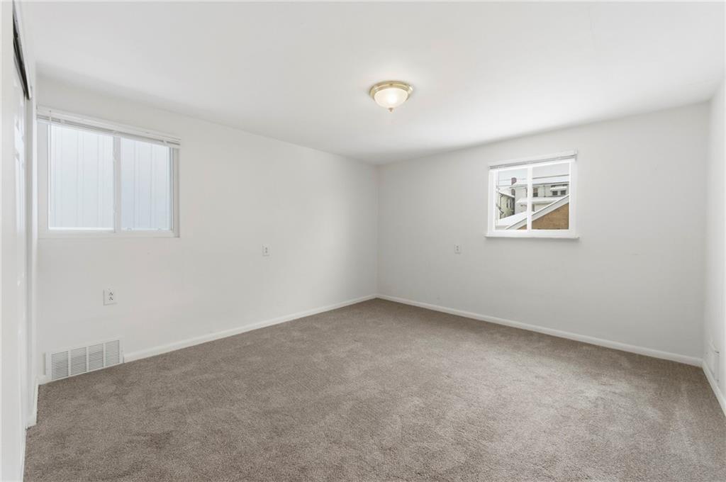 1620 Ridge Avenue New Kensington, PA 15068 - Photo 19 of 33 an empty room with a window