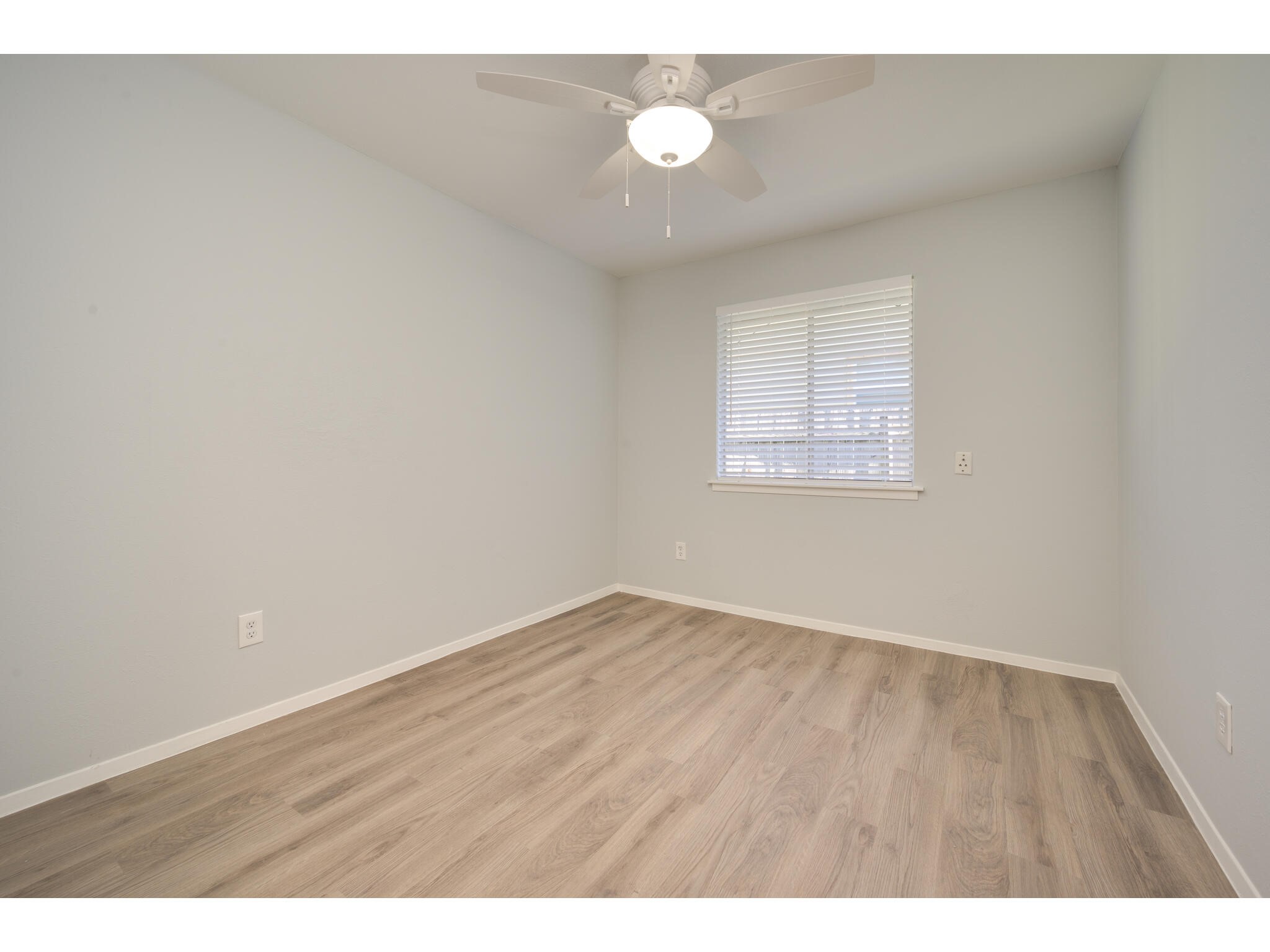 2104 Magazine Street Austin, TX 78727 - Photo 22 of 29