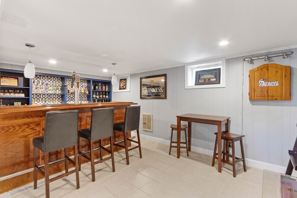 6 Cole Road Wayland, MA 01778 - Photo 24 of 31 Gallery Image 24