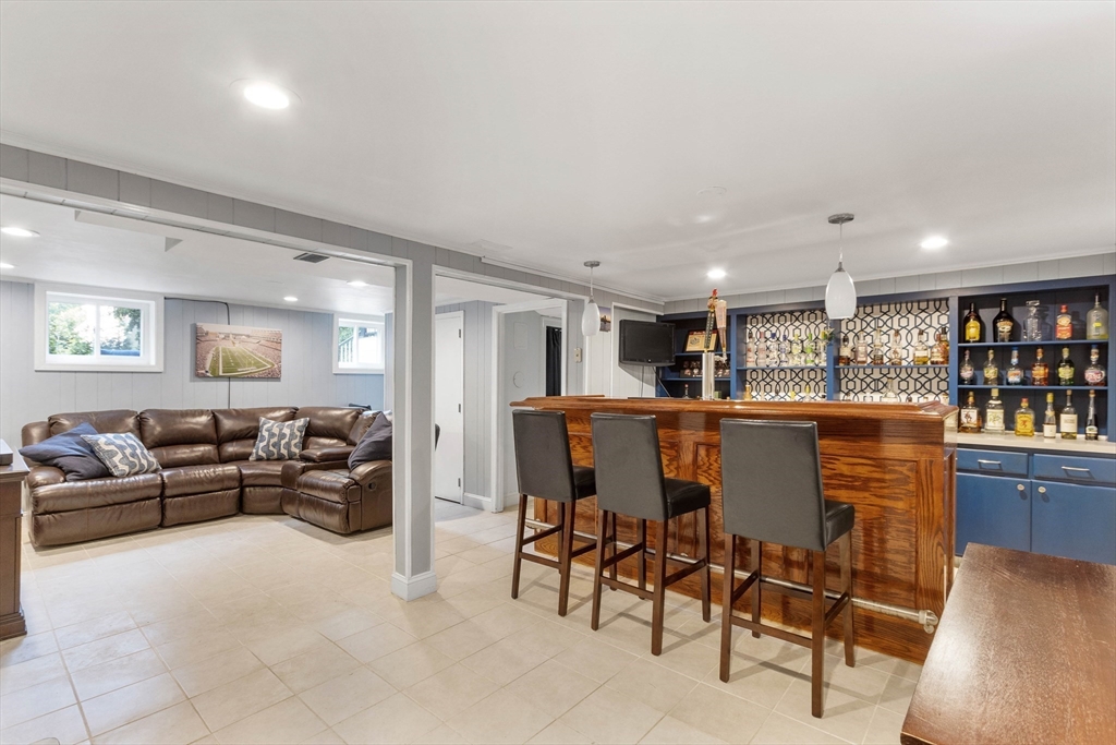 6 Cole Road Wayland, MA 01778 - Photo 25 of 31 Gallery Image 25