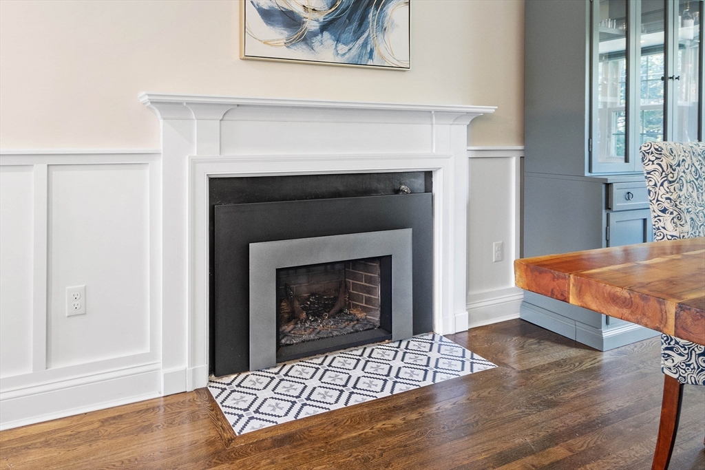 6 Cole Road Wayland, MA 01778 - Photo 7 of 31 Gallery Image 7
