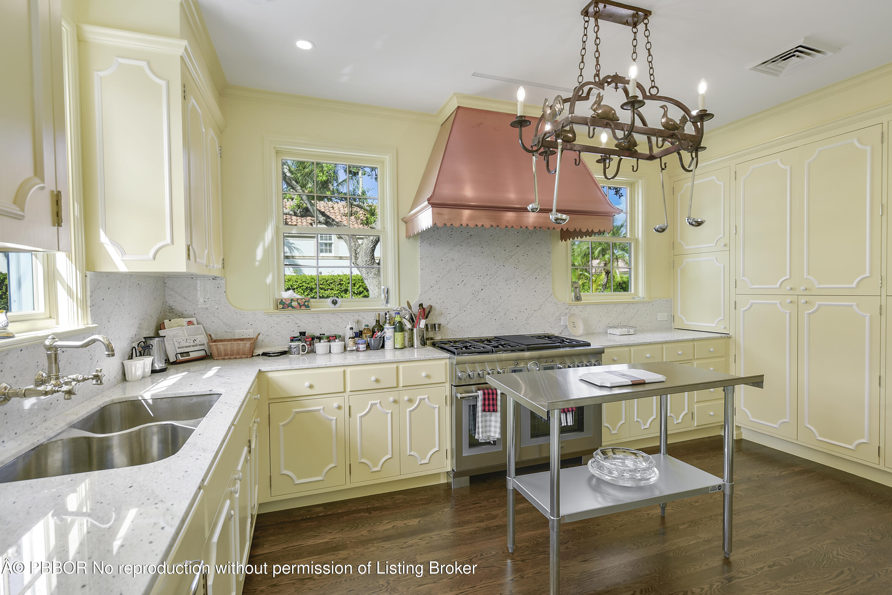 250 Algoma Road Palm Beach, FL 33480 - Photo 15 of 60 250 Algoma Rd Palm Beach FL-print-015-04