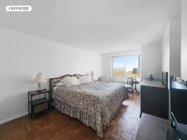 $270,000 | 3333 Henry Hudson Parkway, Unit 8L | Riverdale