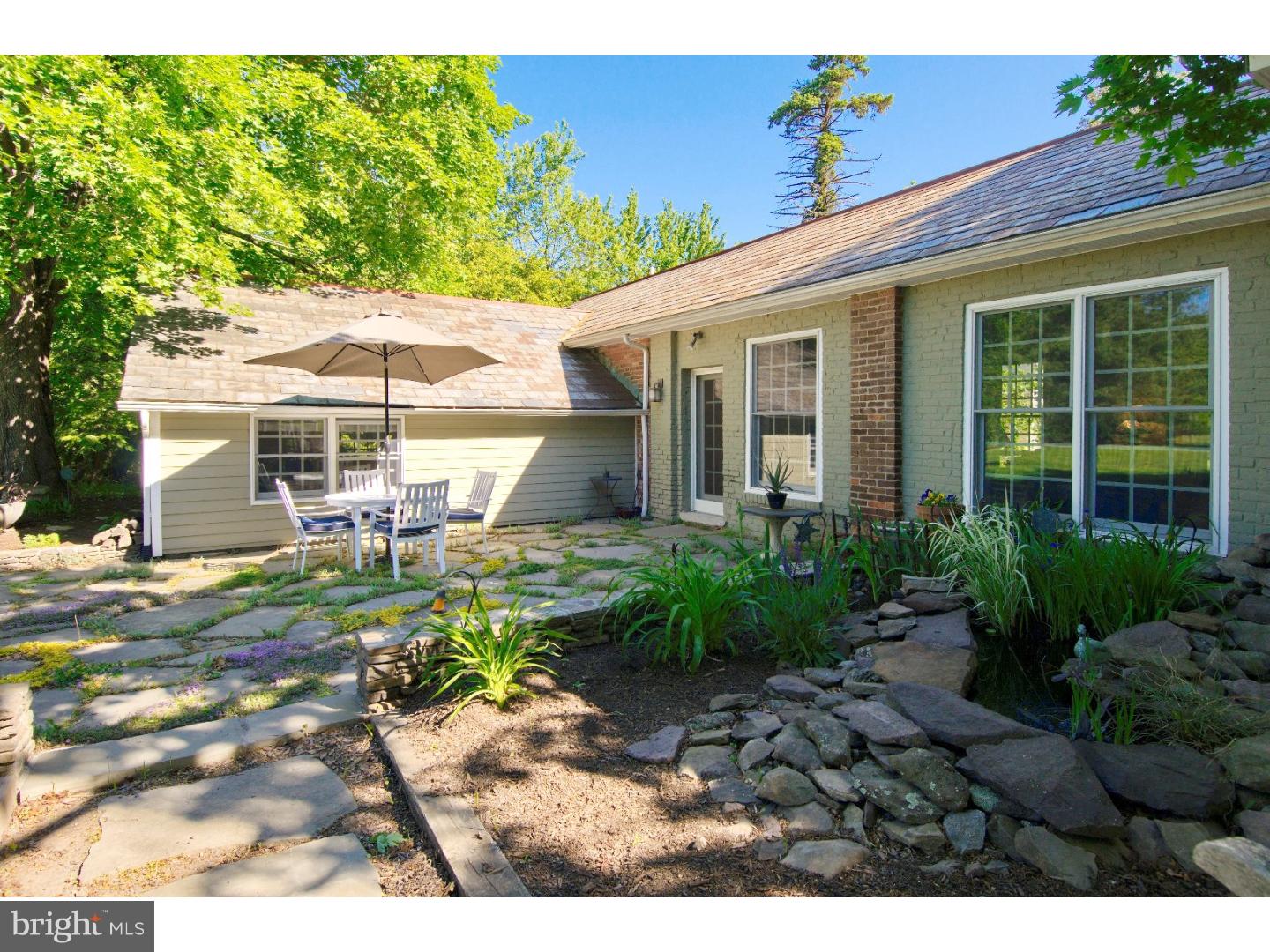 3917 Old Ridge Road Perkasie, PA 18944 - Photo 2 of 25