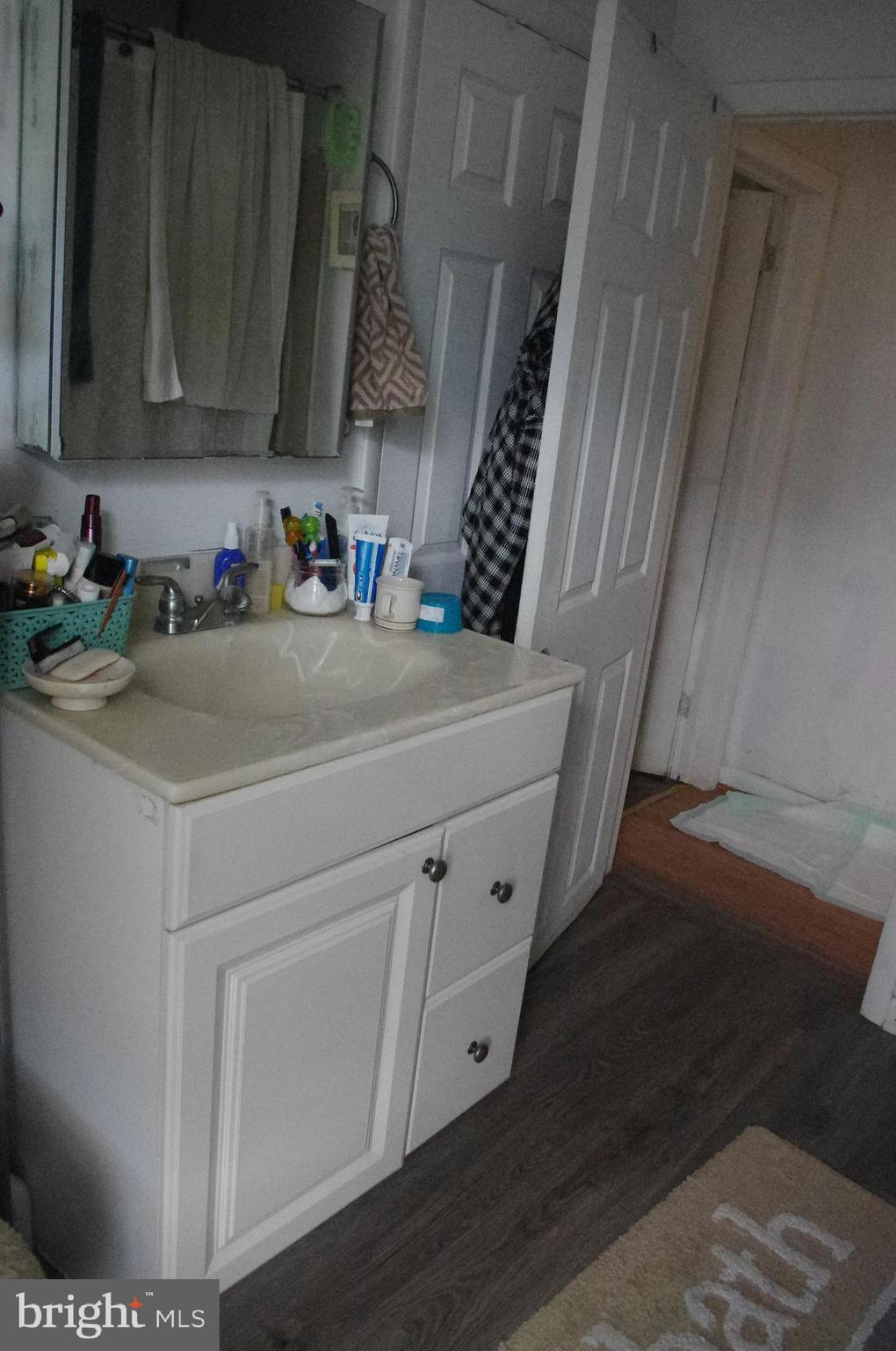 96 East Washington Street Riverside, NJ 08075 - Photo 11 of 27