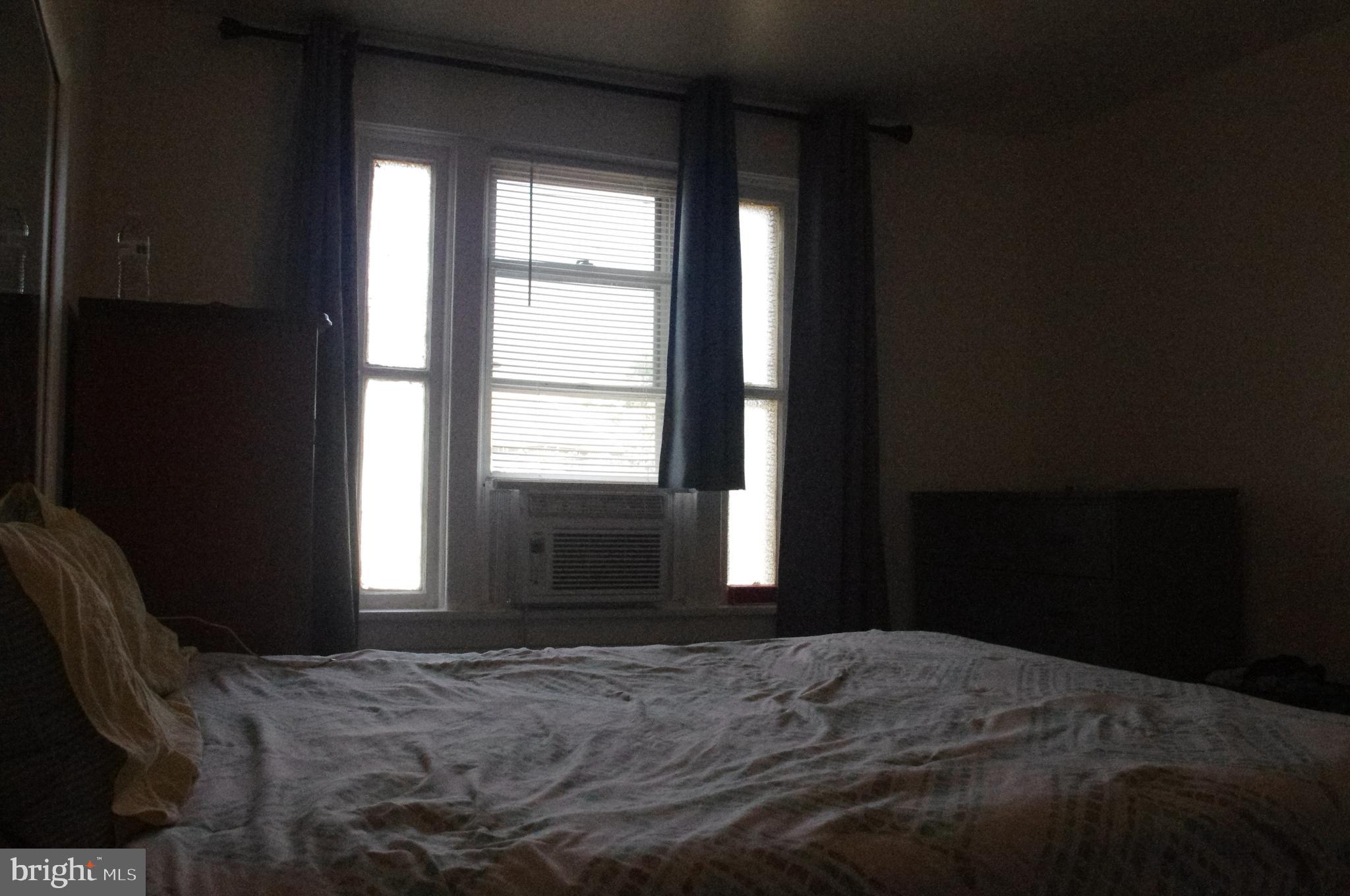 96 East Washington Street Riverside, NJ 08075 - Photo 3 of 27