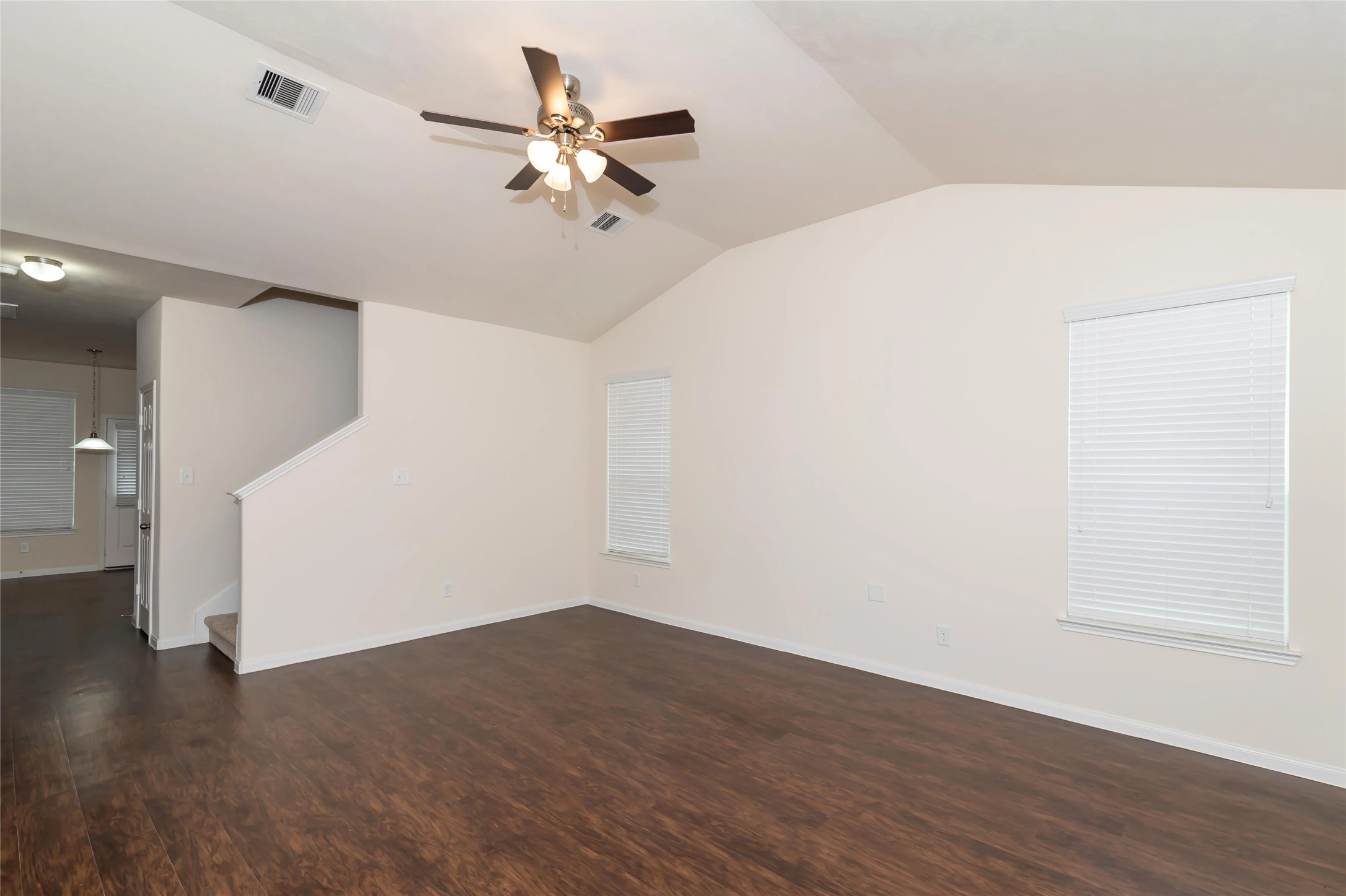 9723 Cira Court Houston, TX 77044 - Photo 3 of 11