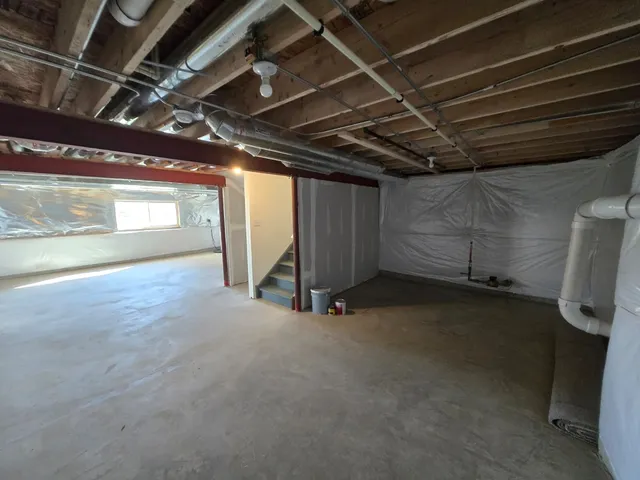 a view of empty room