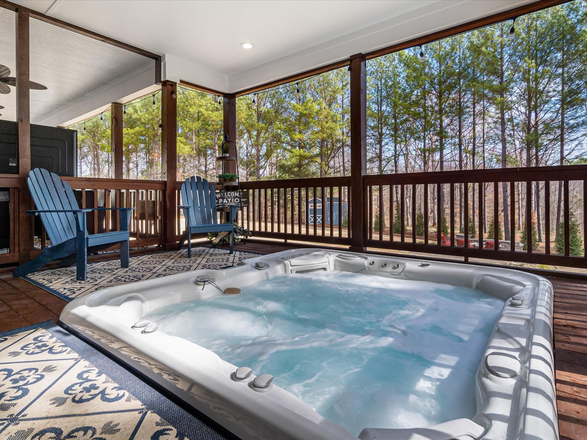 4876 Killian Crossing Drive Denver, NC 28037 - Photo 34 of 46 a view of a balcony with chairs
