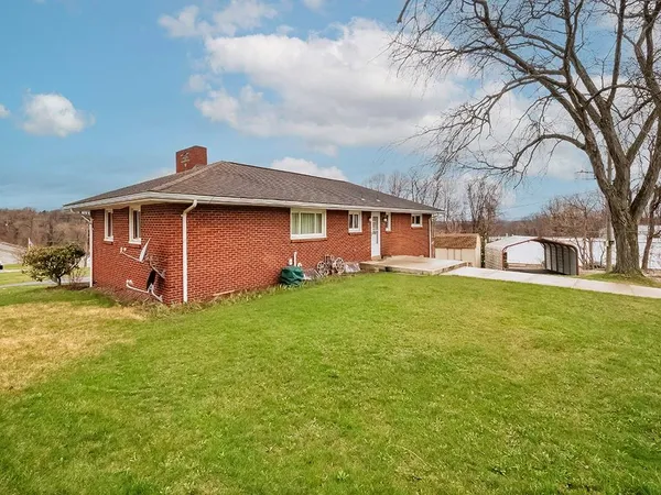 $274,900 | 1 Westwood Drive, Jeannette, PA 15644