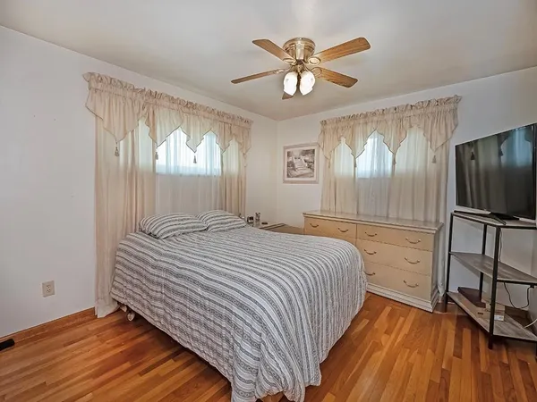 $274,900 | 1 Westwood Drive, Jeannette, PA 15644