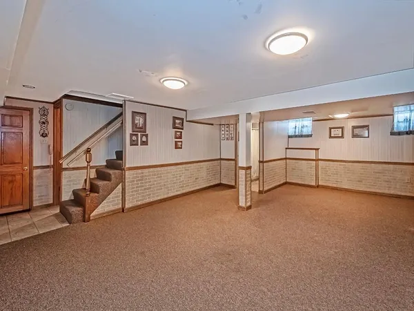 $274,900 | 1 Westwood Drive, Jeannette, PA 15644