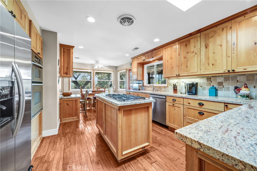 337 Meadow Lane Monrovia, CA 91016 - Photo 12 of 28