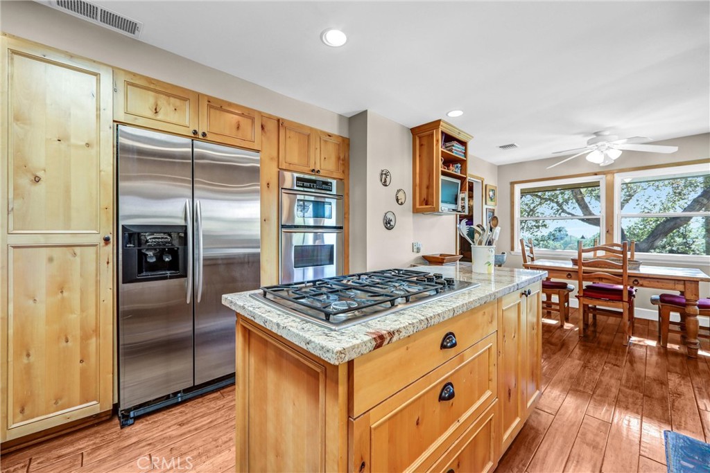 337 Meadow Lane Monrovia, CA 91016 - Photo 9 of 28