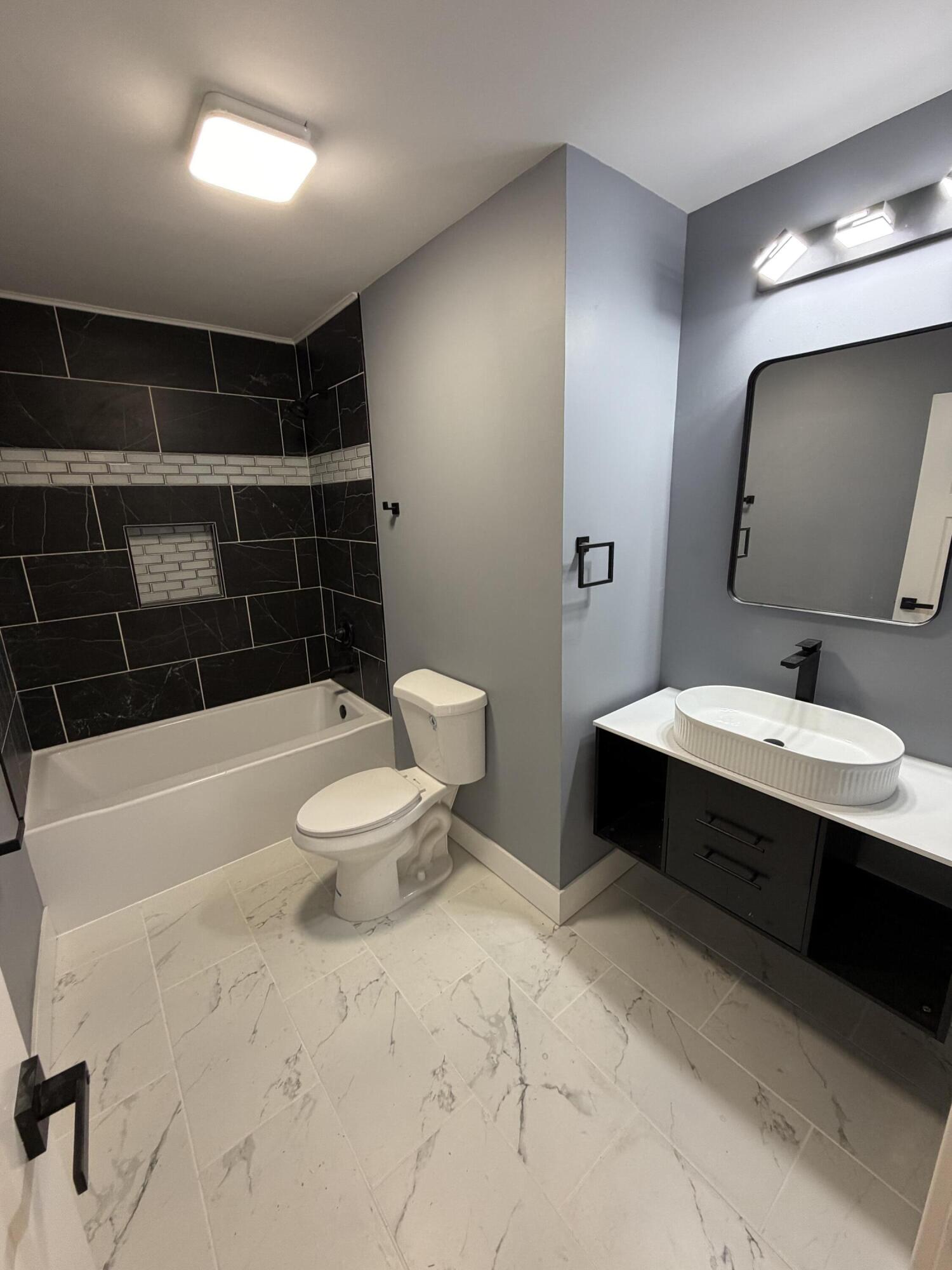 3941 Wirth Road Highland, IN 46322 - Photo 10 of 21 1500x2000