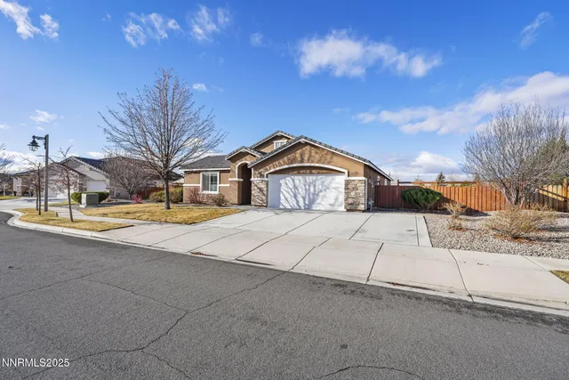 a house view with a outdoor space
