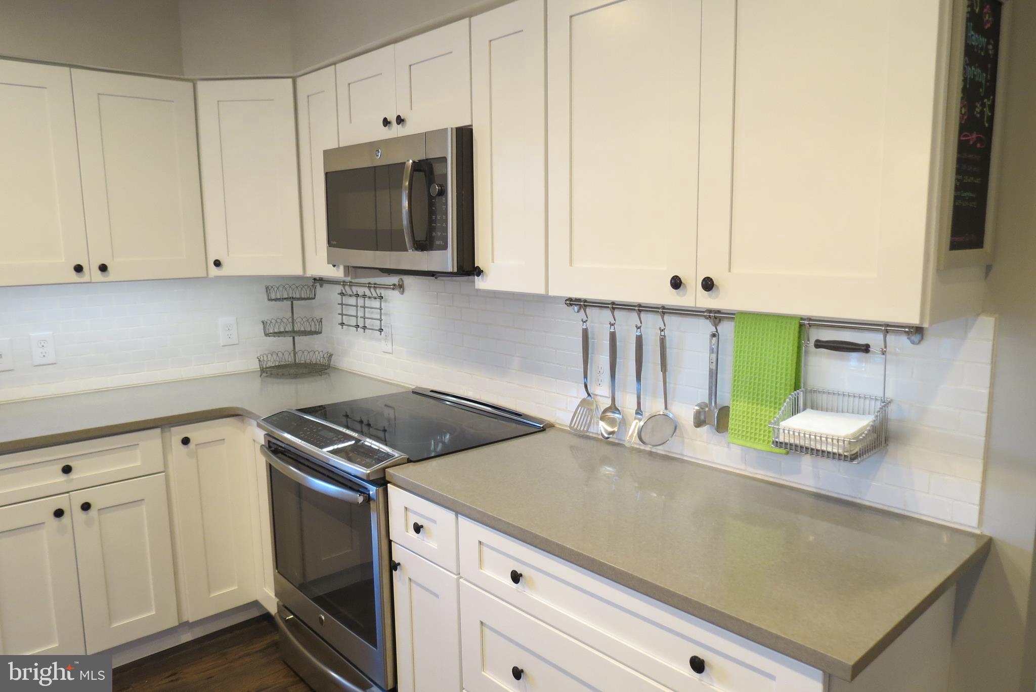 134 Kulp Road Harleysville, PA 19438 - Photo 20 of 42 Kitchen