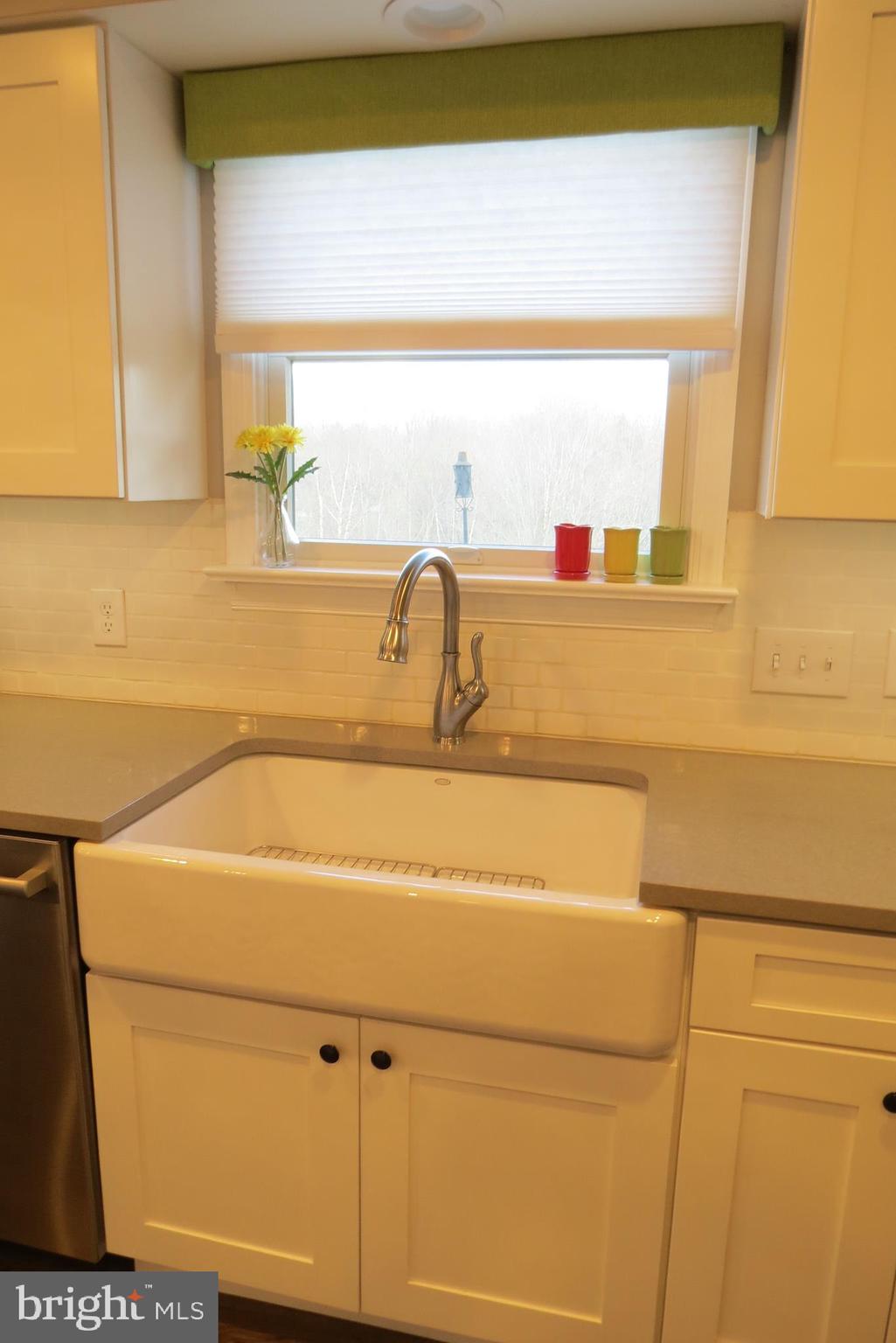 134 Kulp Road Harleysville, PA 19438 - Photo 22 of 42 Farmhouse Sink