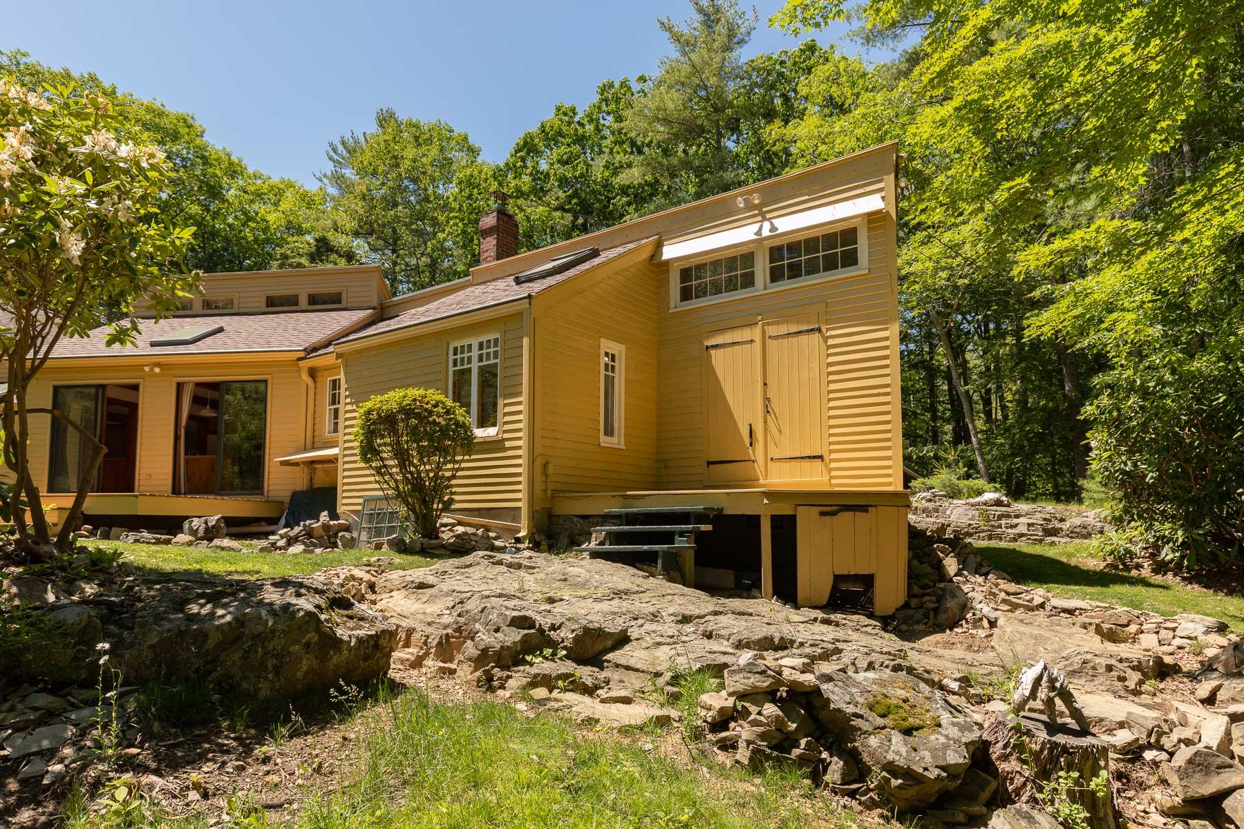 188 Brave Boat Harbor Road Kittery Point, ME 03905 - Photo 43 of 53 Exterior of Studio Room
