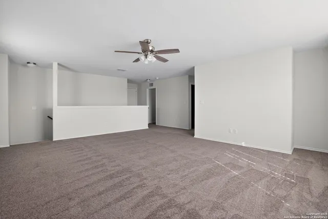 $2,095 | 324 Autumn Rouge, New Braunfels, TX 78130