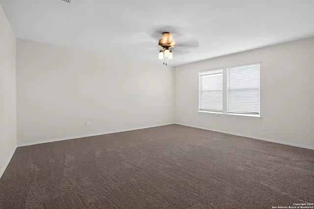 $2,095 | 324 Autumn Rouge, New Braunfels, TX 78130