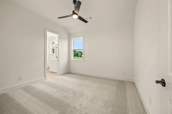 $790,000 | 116 Oak Grove Lane, Boyd, TX 76023