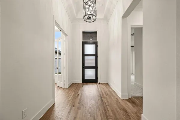 $790,000 | 116 Oak Grove Lane, Boyd, TX 76023