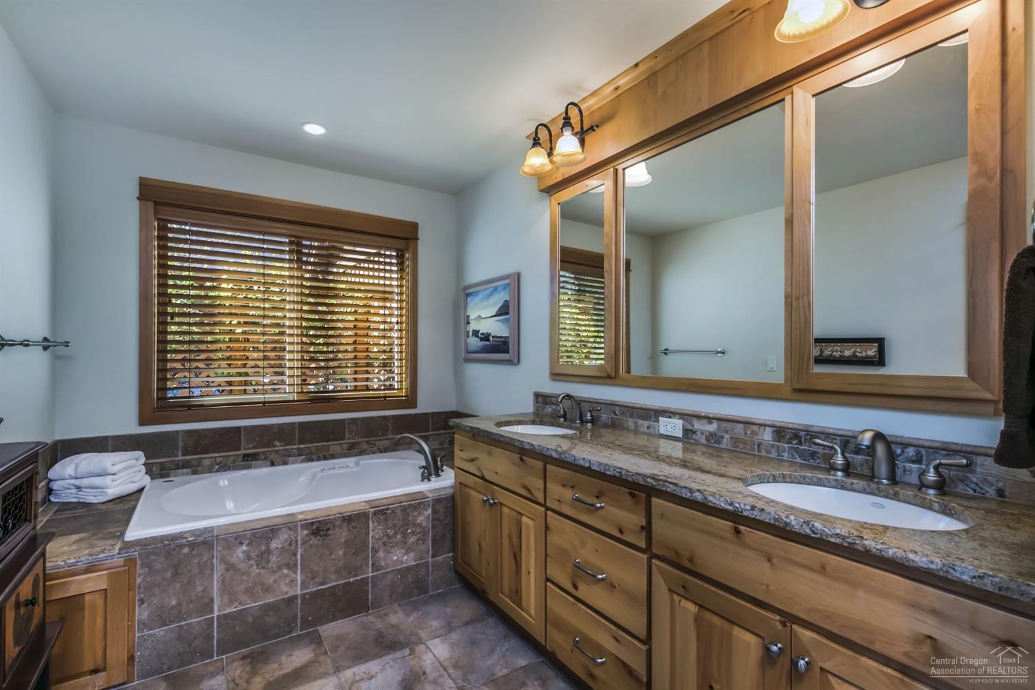 61240 Ladera Road Bend, OR 97702 - Photo 24 of 25 Additional Photo