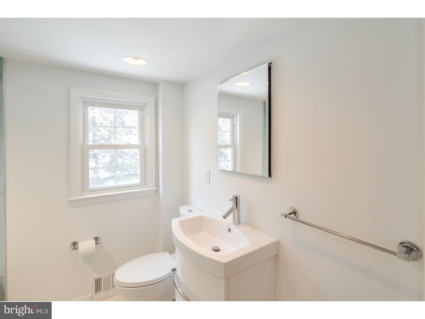 122 Prospect Road Haddonfield, NJ 08033 - Photo 15 of 20 Gallery Image 15