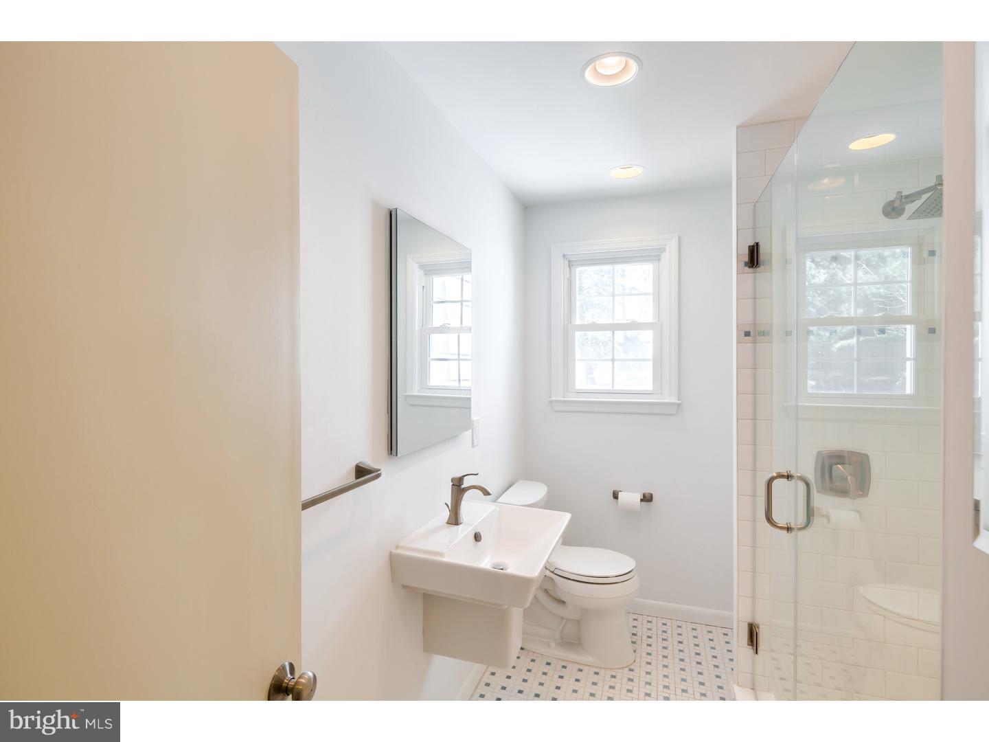 122 Prospect Road Haddonfield, NJ 08033 - Photo 9 of 20 Gallery Image 9