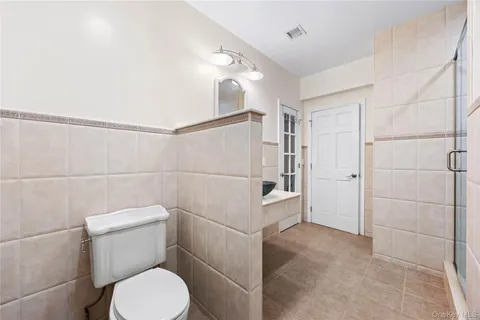 $2,198,000 | 11 Belvedere Court, Manhasset, NY 11030