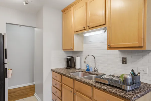 $149,000 | 3057 North Narragansett Avenue, Unit 9, Chicago, IL 60634