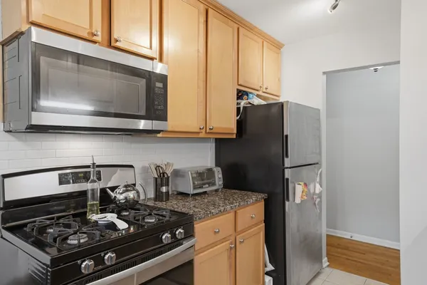 $149,000 | 3057 North Narragansett Avenue, Unit 9, Chicago, IL 60634