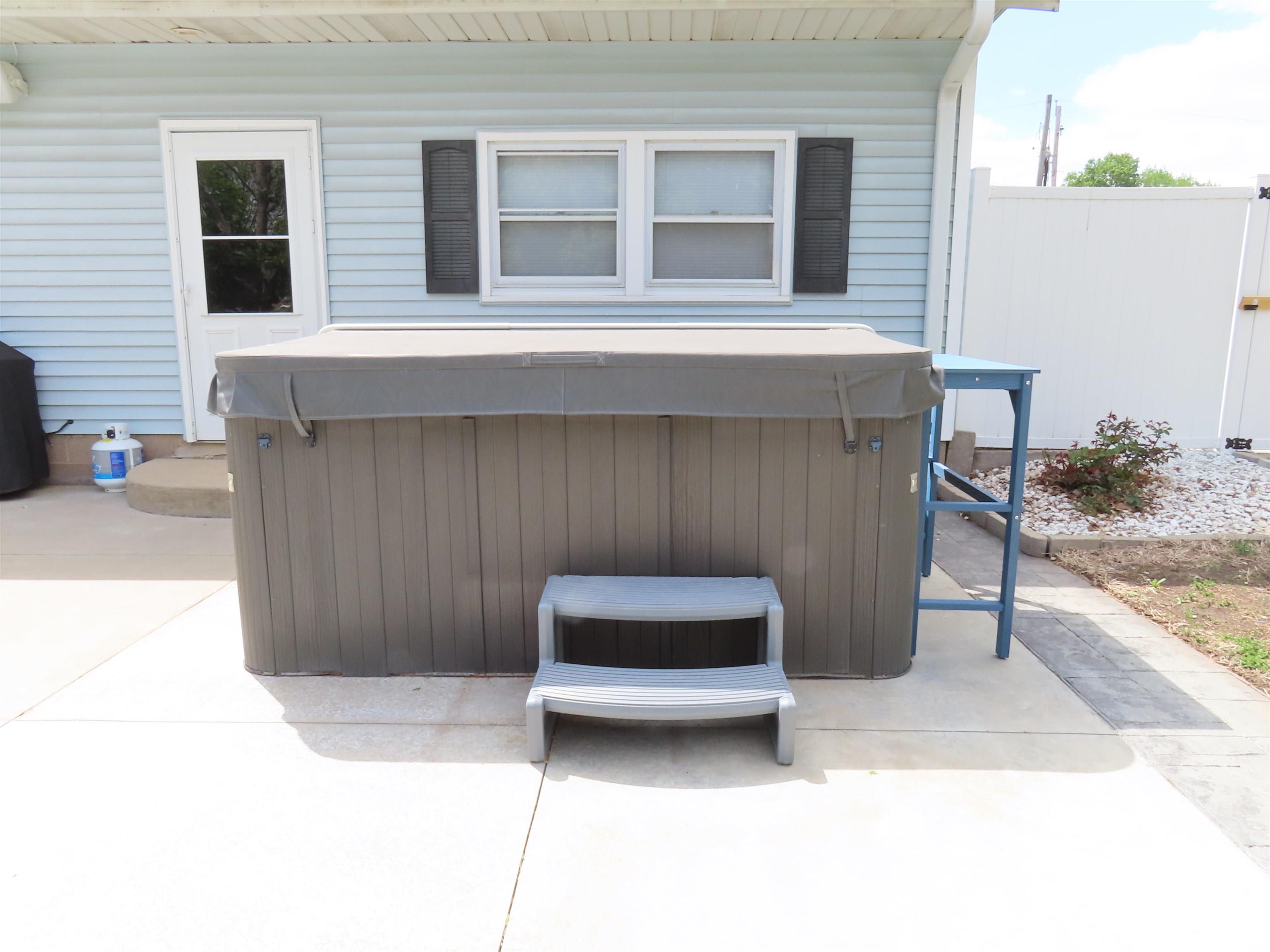 205 South Park Street Alpha, IL 61413 - Photo 18 of 59