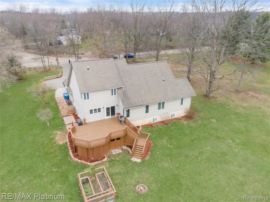 12003 Sharp Road Linden, MI 48451 - Photo 3 of 68 Gallery Image 3