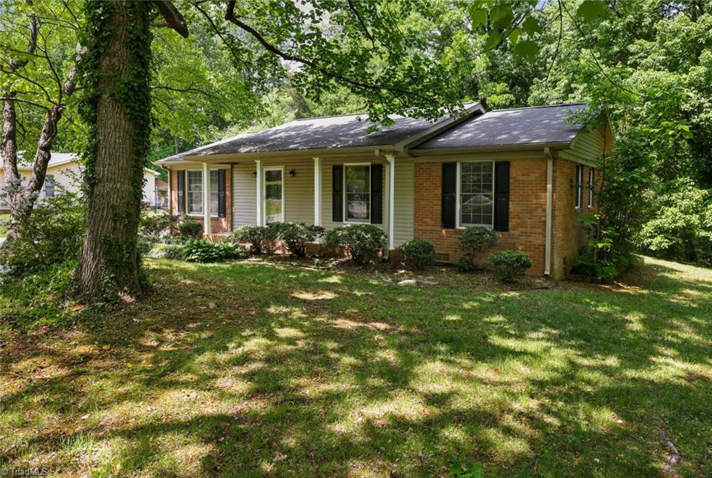 655 Shellhabour Boulevard Rural Hall, NC 27045 - Photo 1 of 30 Gallery Image 1