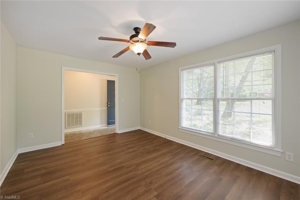 655 Shellhabour Boulevard Rural Hall, NC 27045 - Photo 7 of 30 Gallery Image 7