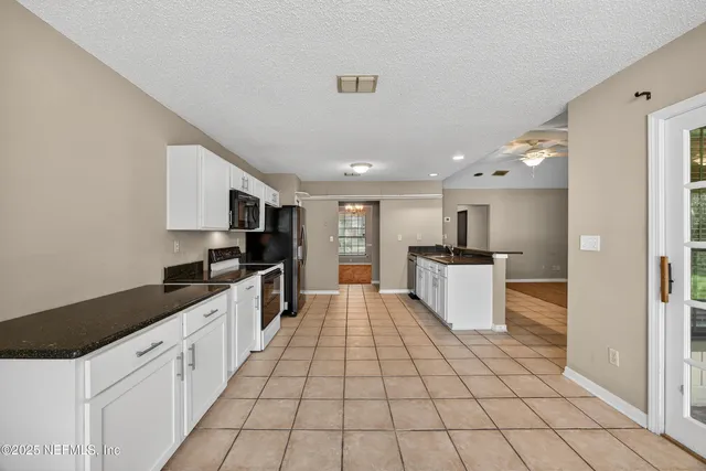 $1,875 | 6819 Mc Mullin Street, Jacksonville, FL 32210