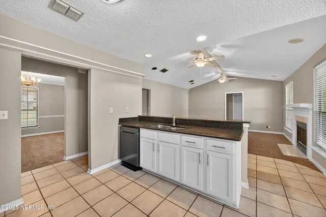 $1,875 | 6819 Mc Mullin Street, Jacksonville, FL 32210