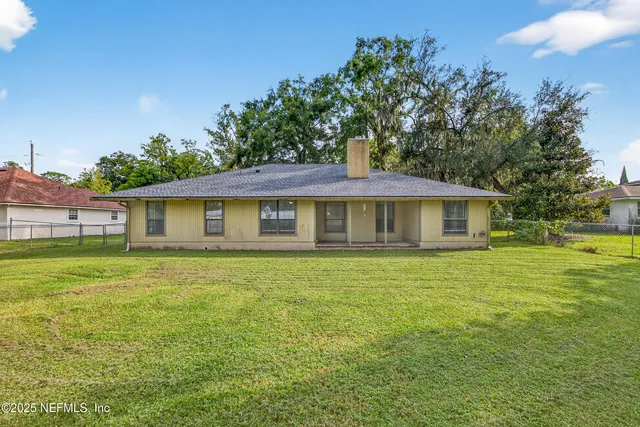 $1,875 | 6819 Mc Mullin Street, Jacksonville, FL 32210