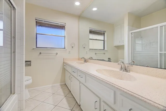 $2,400 | 2807 Planters Street, Sugar Land, TX 77479